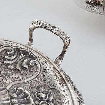 Coffee and tea set, 5 pieces, sterling silver, 1900s, ATN, Bogota, Colombia.