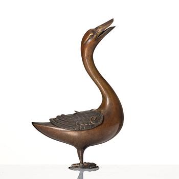 A bronze censer with cover in the shape of a duck, Qing dynasty, 17th/19th Century.