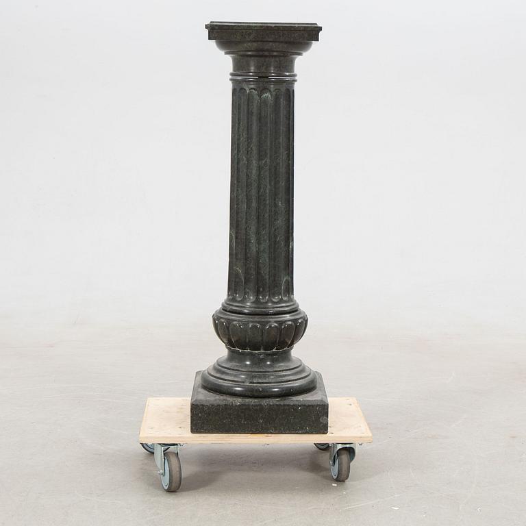 Column, marble, late 19th century.
