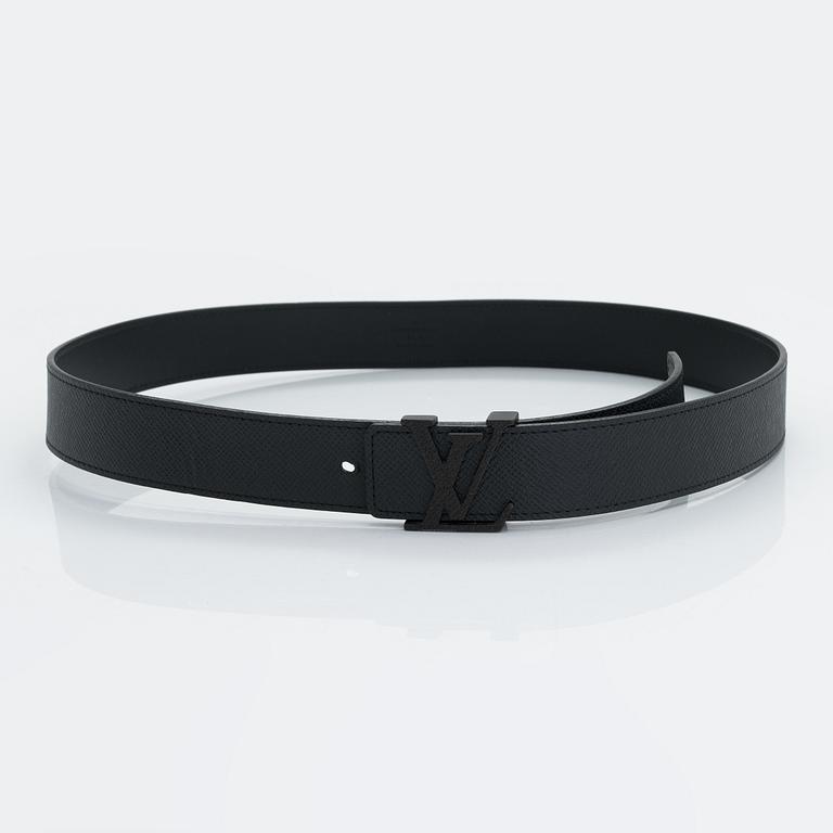 Louis Vuitton, 'Saint-Thur' belt.