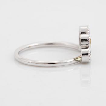 Pear shaped multi coloured sapphire ring.