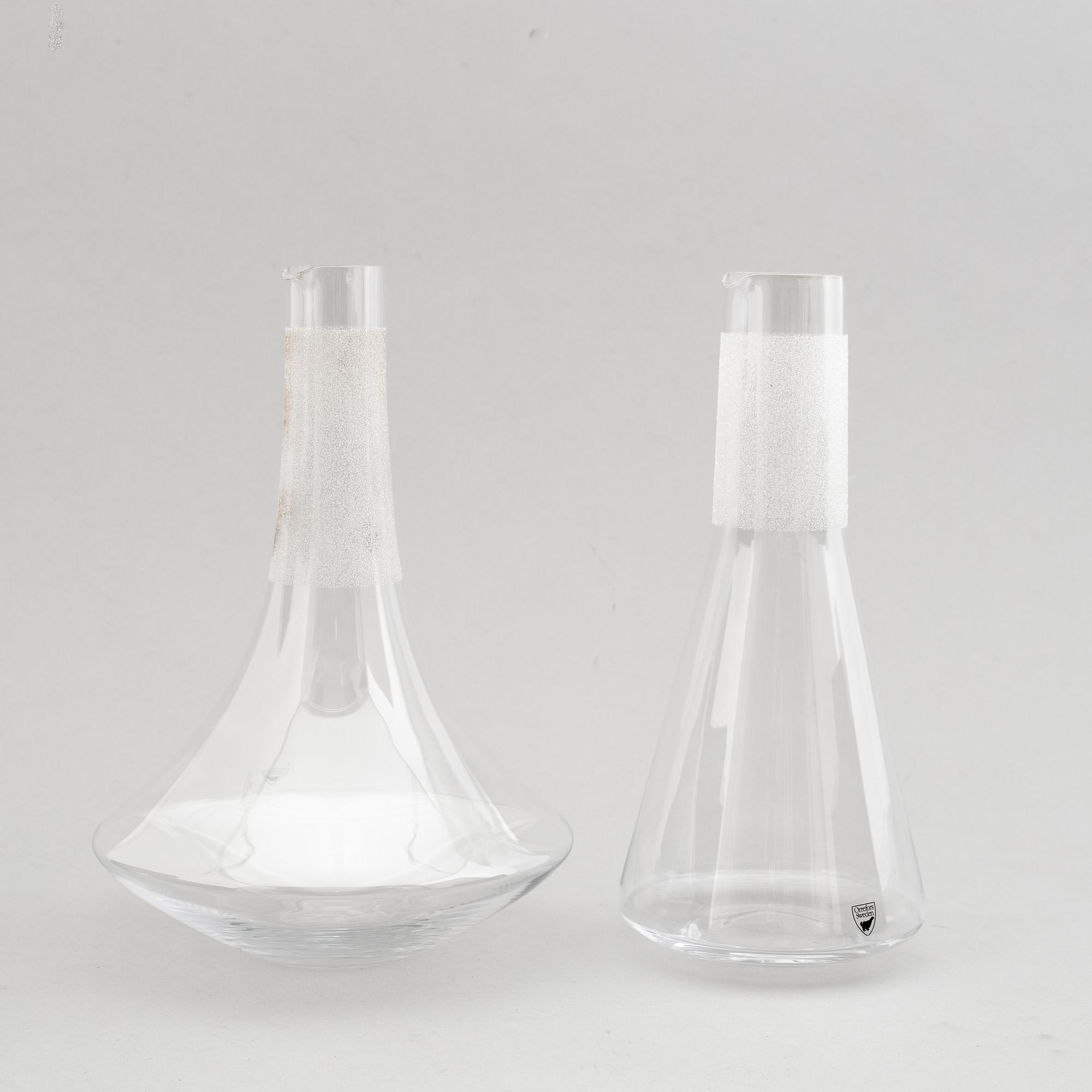 ERIKA LAGERBIELKE, karaffer, 2+2 st, "Divine", glas, Orrefors, 2000-tal.