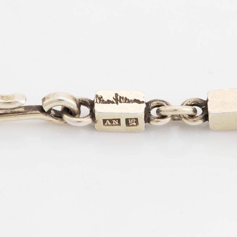 Wiwen Nilsson, armband, förgyllt silver, stavar och länkar.