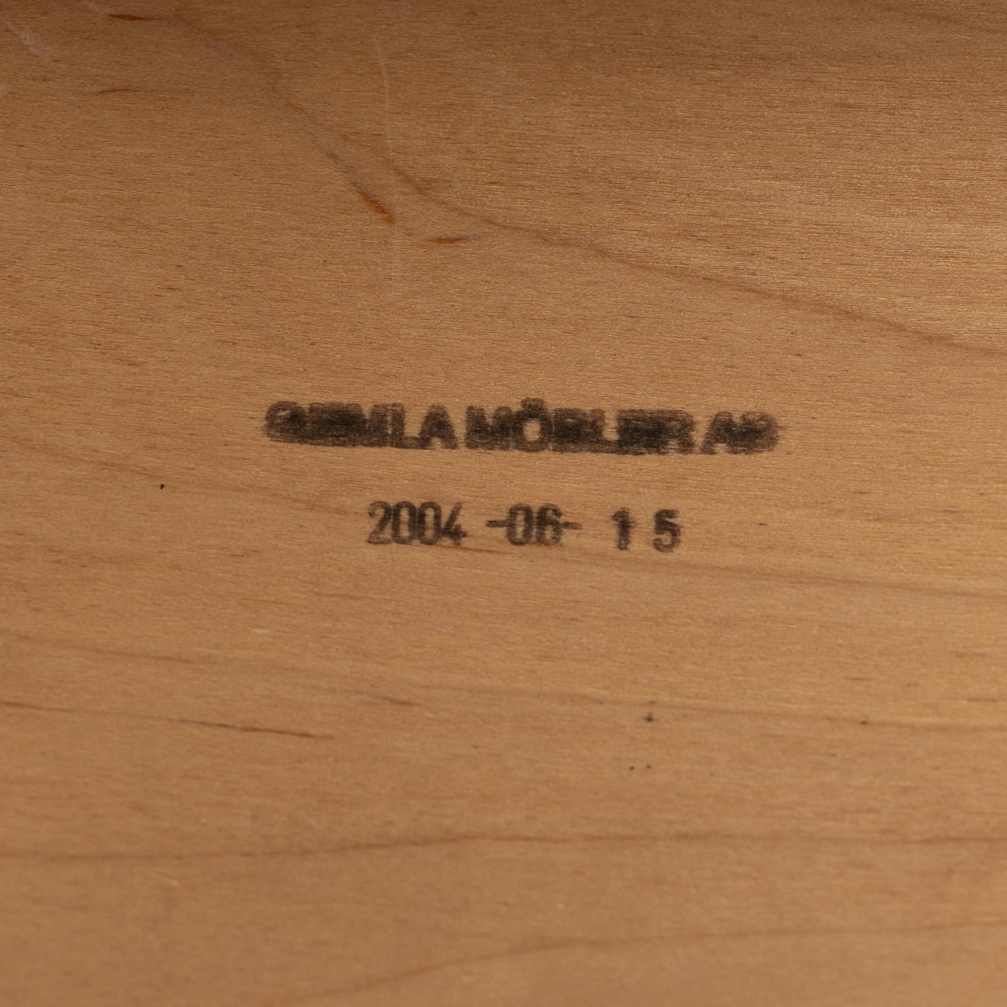 Sonna Rosén, karmstolar, ett par, "Solfjädern", Gemla, 2004-05.