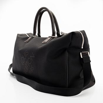 Louis Vuitton, a Geant 'Albatros' Weekendbag.