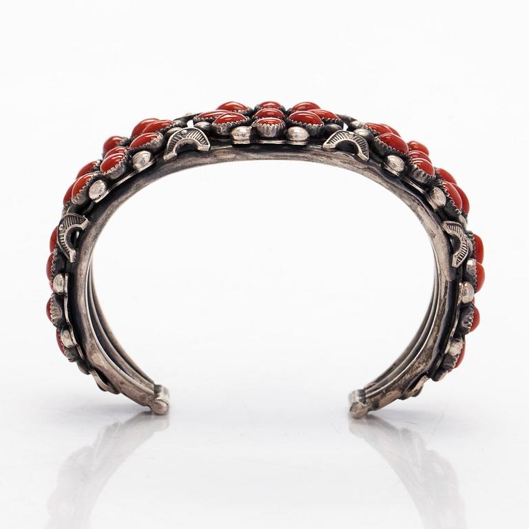Paul Begay, cuff bracelet, cabochon cut corals, silver.
