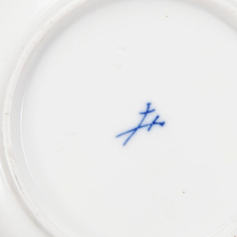 TALLRIK, porslin, Meissen 1800-tal.
