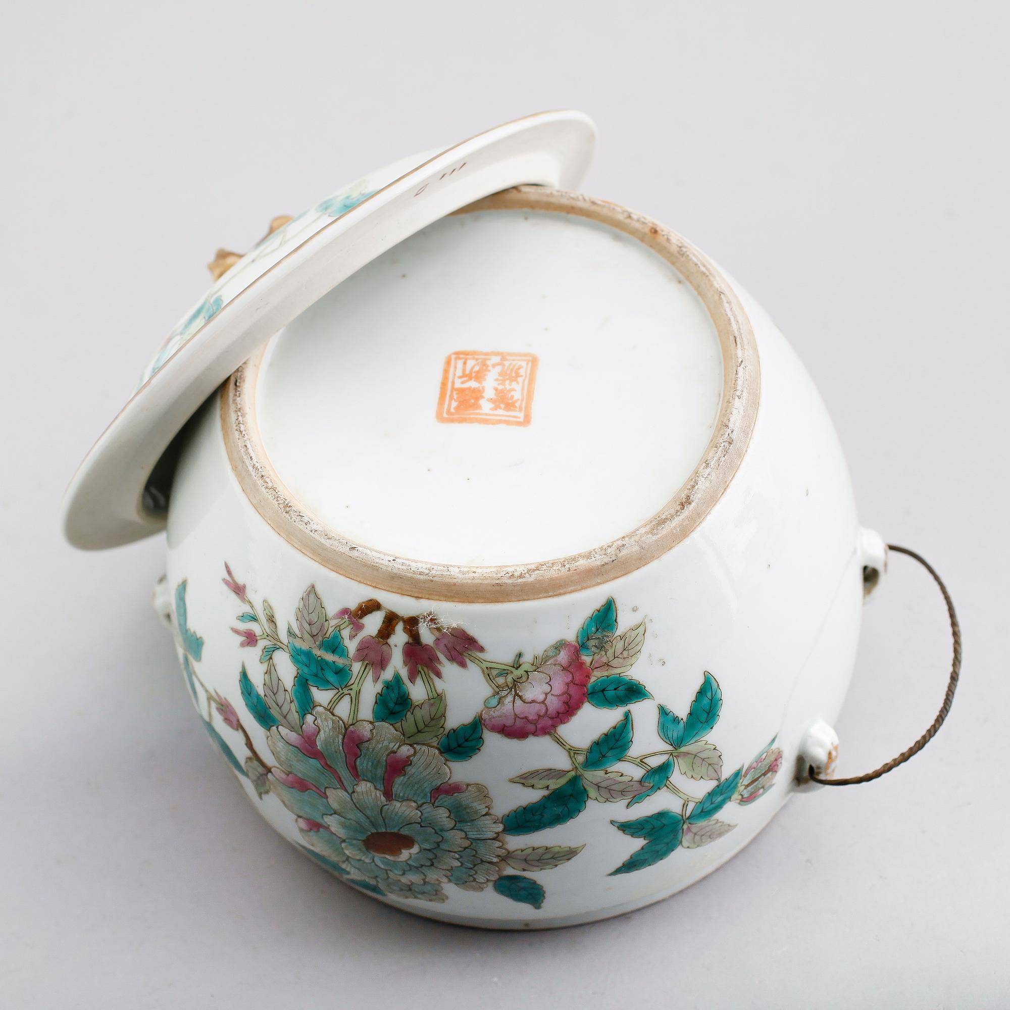 LOCKSKÅL, porslin, Kina, sannolikt 1800-tal.