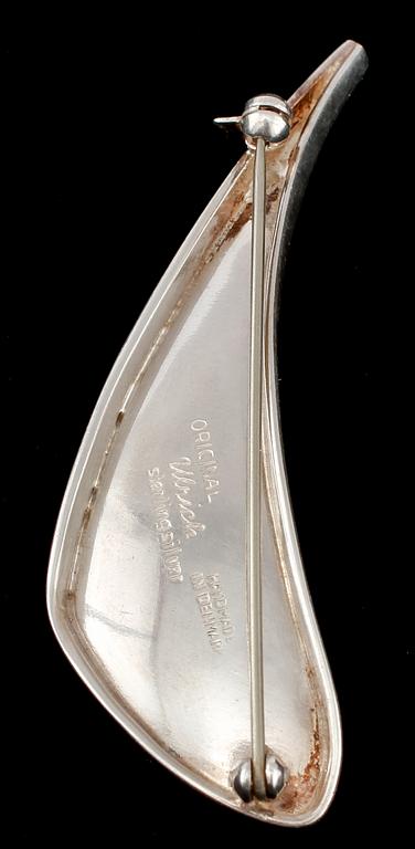 BROSCH, sterlingsilver, Ulrik, Danmark, 1900-tal. Vikt 9 g.