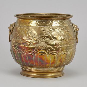 URNA, mässing 1800-tal.