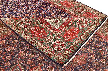 Matta, Kashmar, ca 500 x 348 cm.