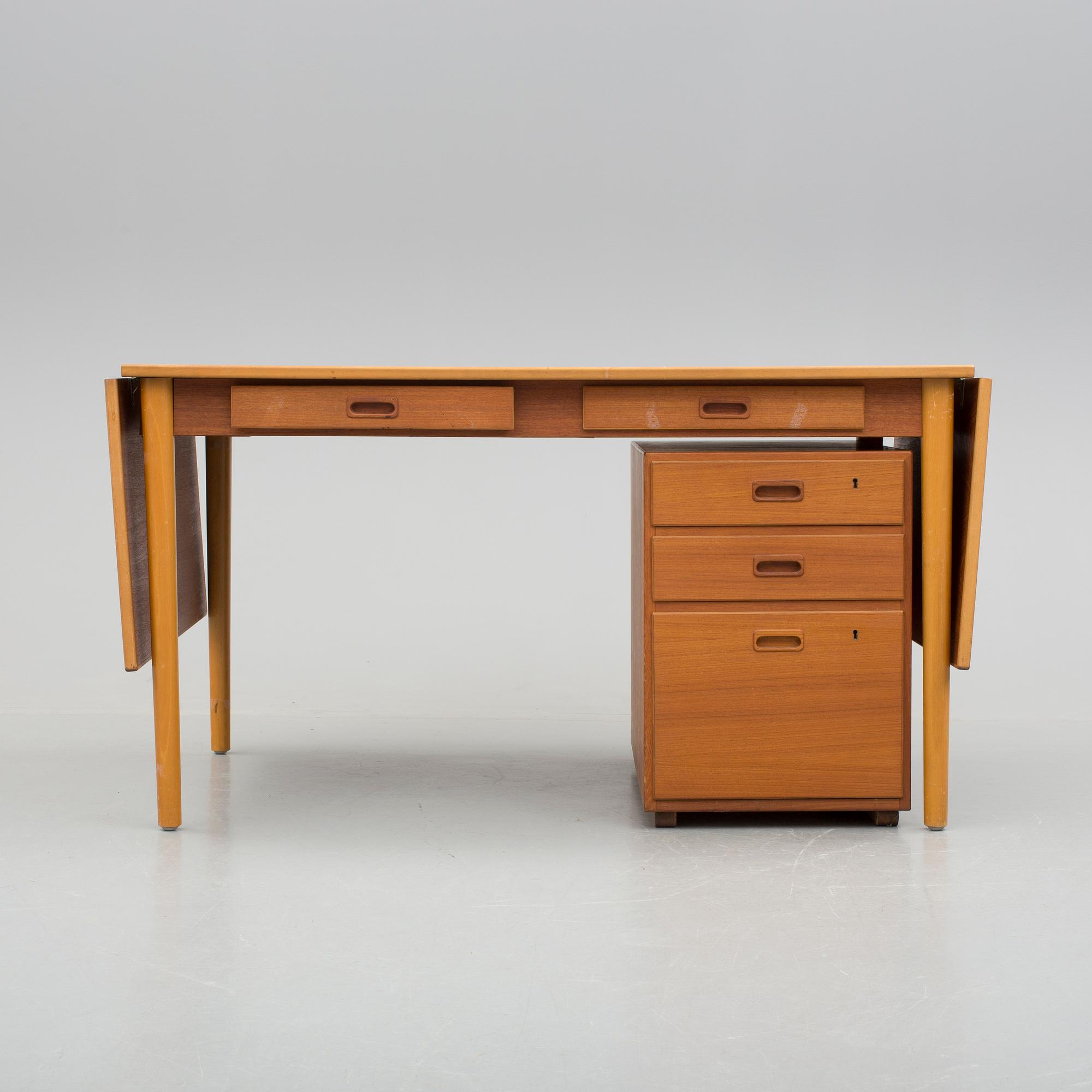 SKRIVBORD, Troeds, Nils Jonsson för Bra Bohag, 1950-60-tal.