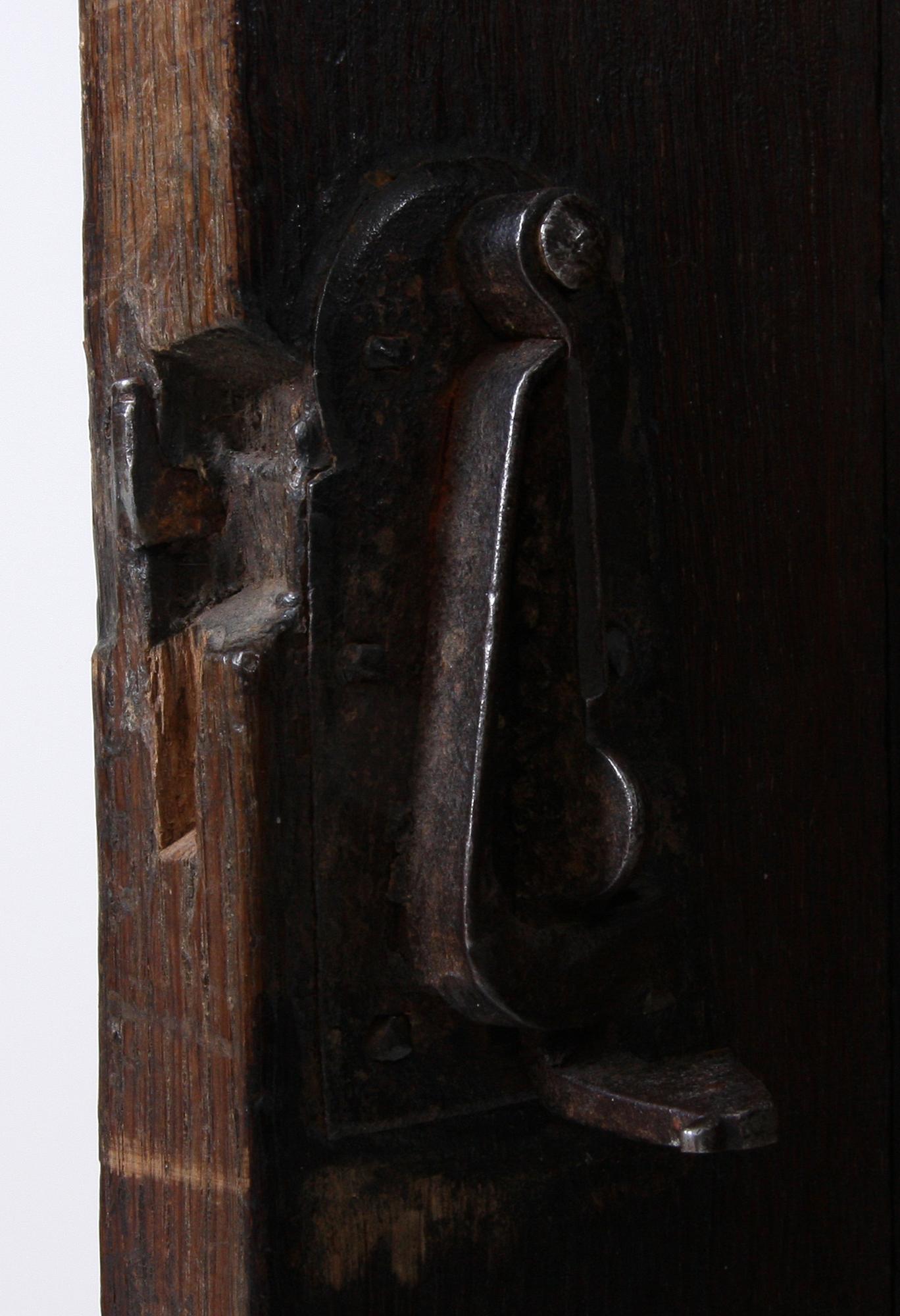 SALSKÅP, delvis barock, 1600/1700-tal.