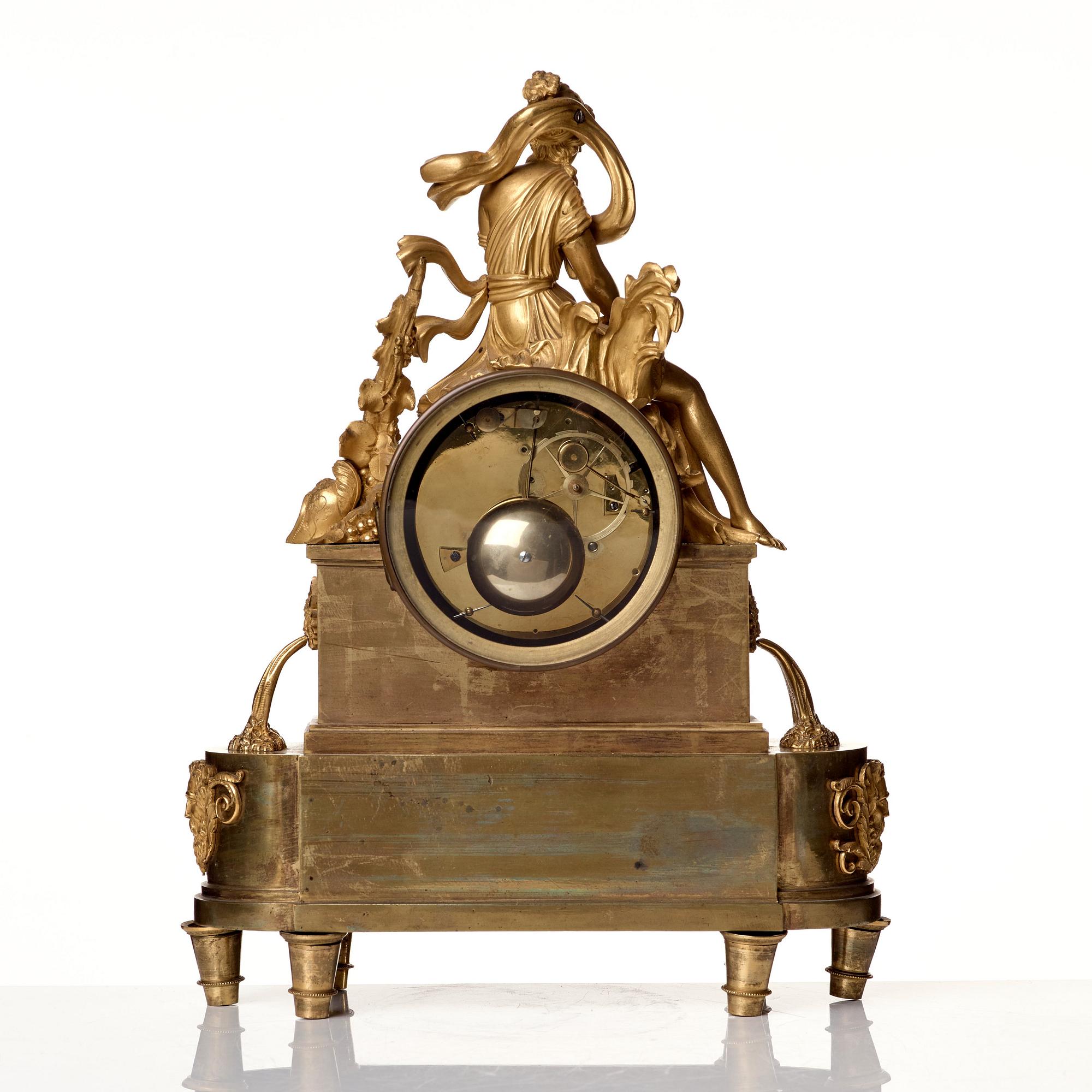 BORDSPENDYL, Frankrike, 1800-talets början, Empire.