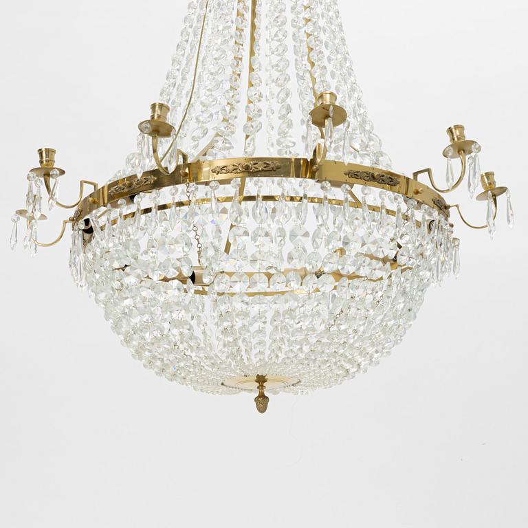 A contemporary Empire style chandelier for 10 candles.