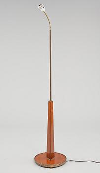 GOLVLAMPA, 1900-talets andra kvartal.