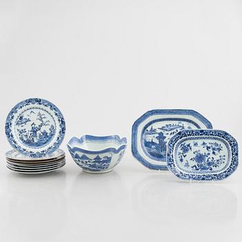 Eleven pieces of Chinese blue and white porcelain, Qing dynasty, 18th-19th century.