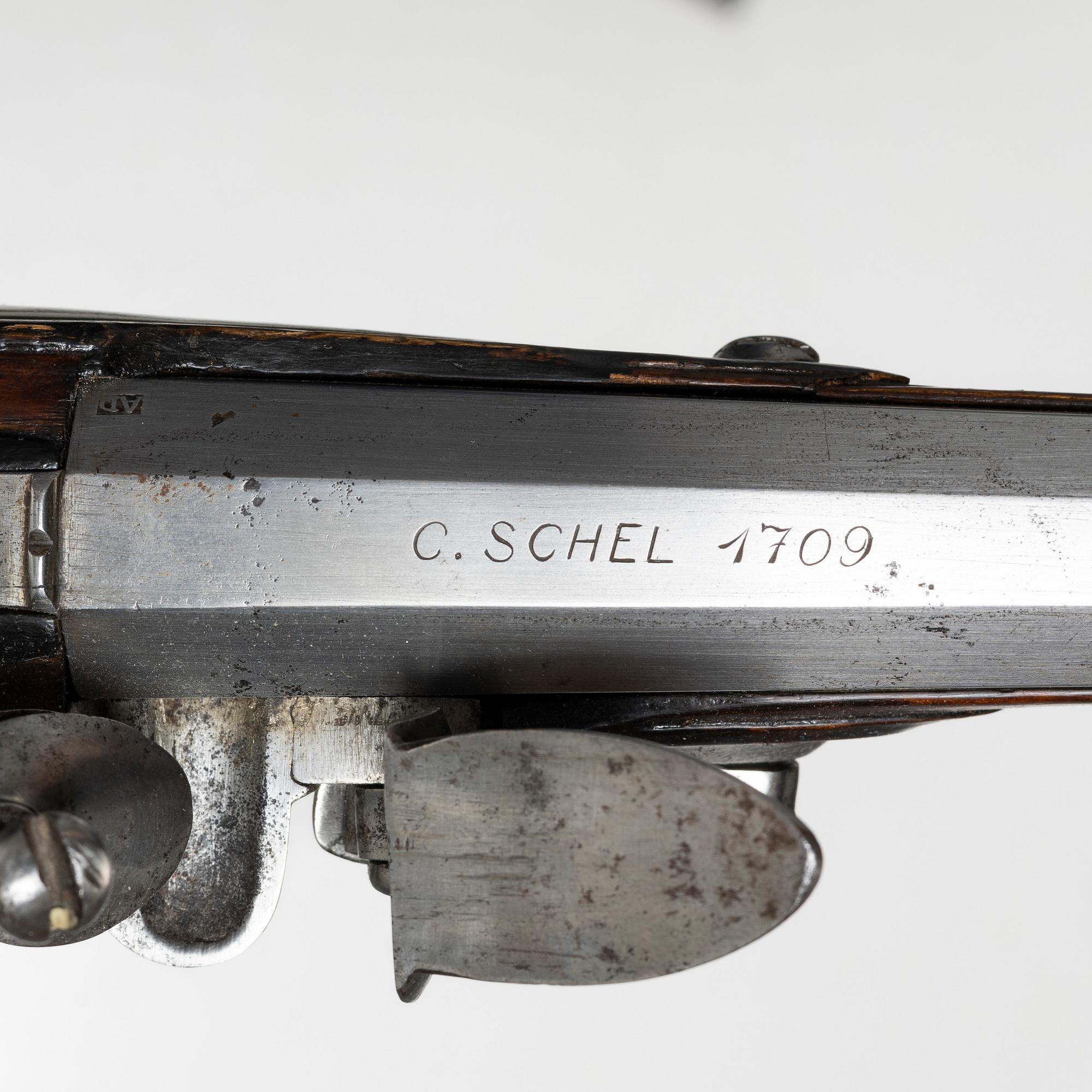 Flintlåspistoler, ett par, signerade C. SCHEL 1709, Nortelie. (Caspar el.Christopher Schiel).