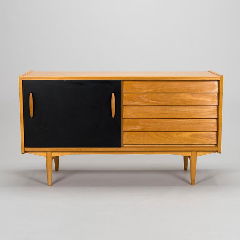Nils Jonsson, sideboard / skänk, modell 222, (4008) licenstillverkad av Asko, Finland 1950/60-tal.