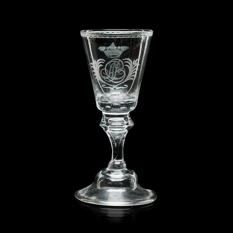 An engraved goblet, 18th Century.