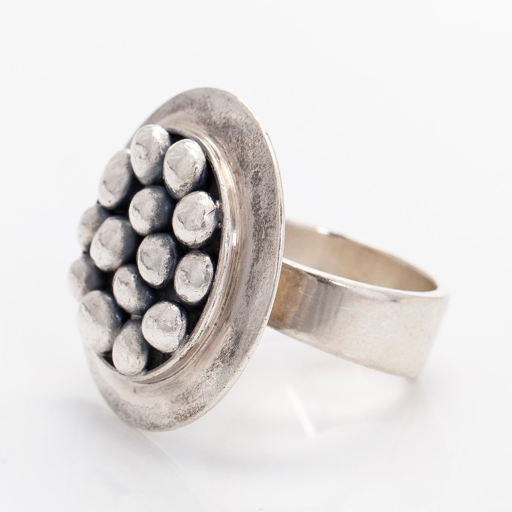 Saara Hopea, a silver ring, Ossian Hopea, Porvoo 1964.