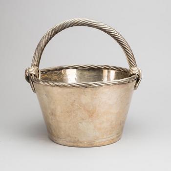 WINECOOLER, BASKET, metal. Second half of the 20th century.