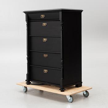 Chest of drawers, circa 1900.