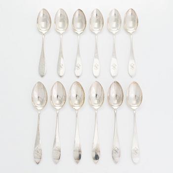 Bestickuppsättning för 12, totalt 108 delar, silver, Warszawa, Polen 1931-1963.