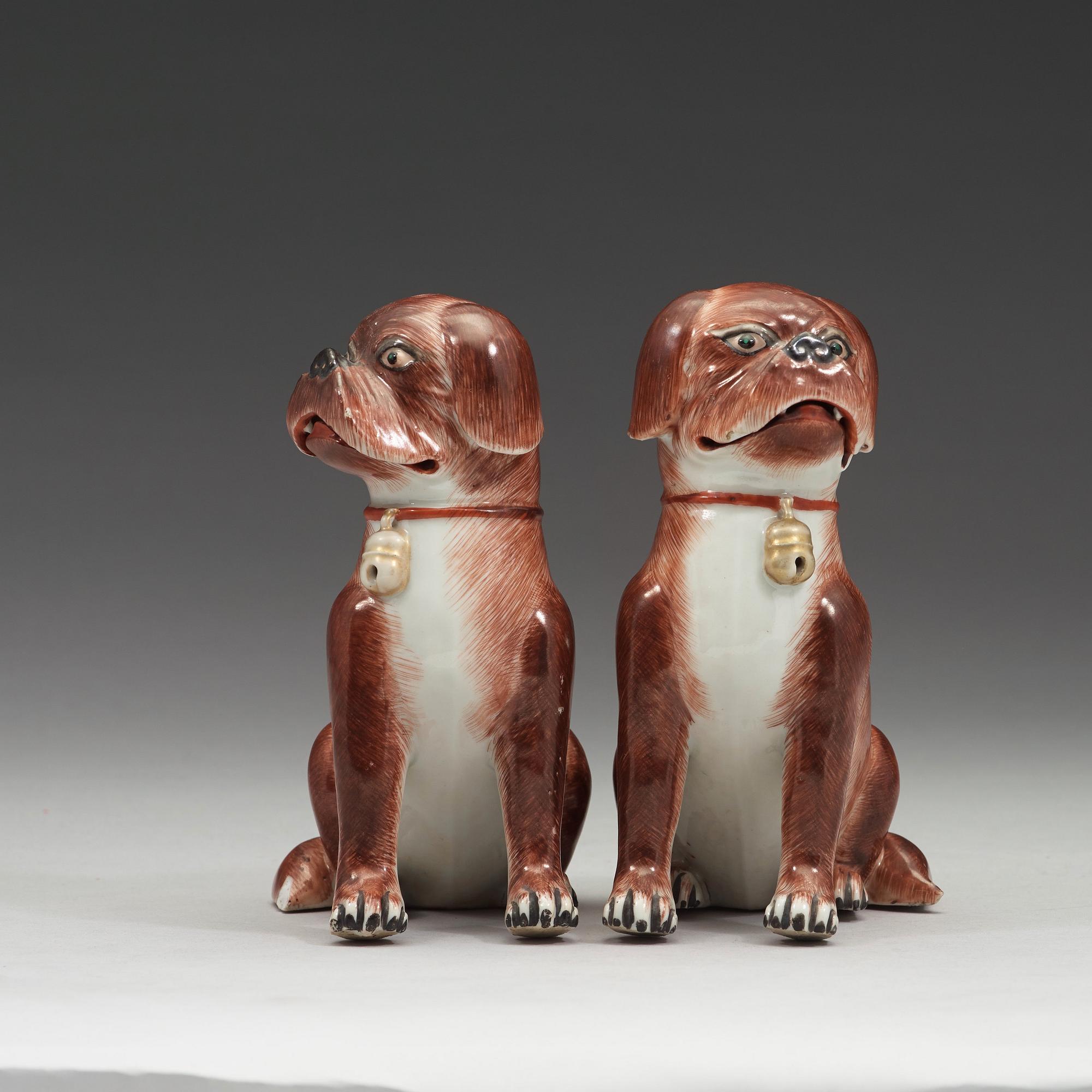 A pair of export porcelain 'Pug dogs', Qing dynasty, Qianlong (1736-1795).