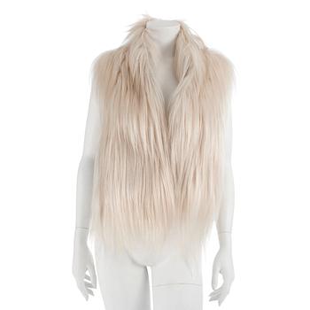 323. MAISON MARTIN MARGIELA, a white goathair vest.Size 1.