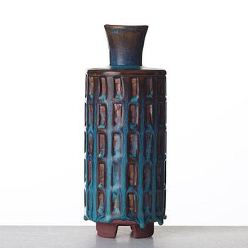 Wilhelm Kåge, a "Farsta" stoneware vase, Gustavsberg studio, Sweden 1952.