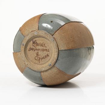 Margareta Hennix, vas, stengods, Gustavsberg Studio.