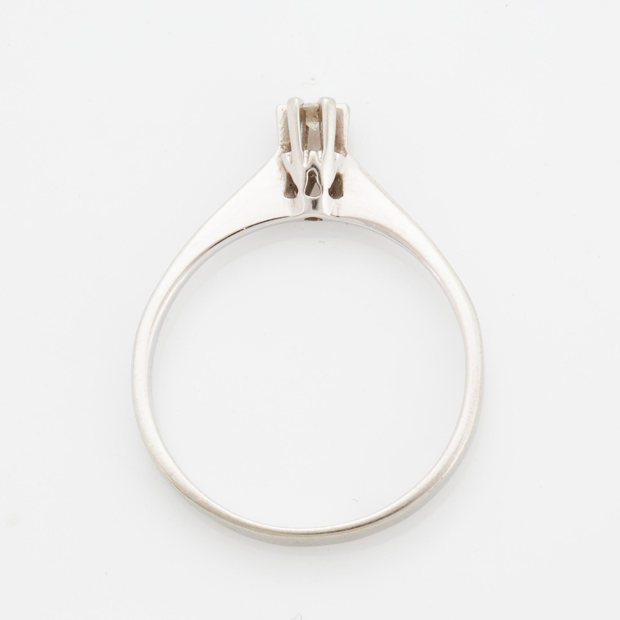 Small brilliant-cut diamond ring.