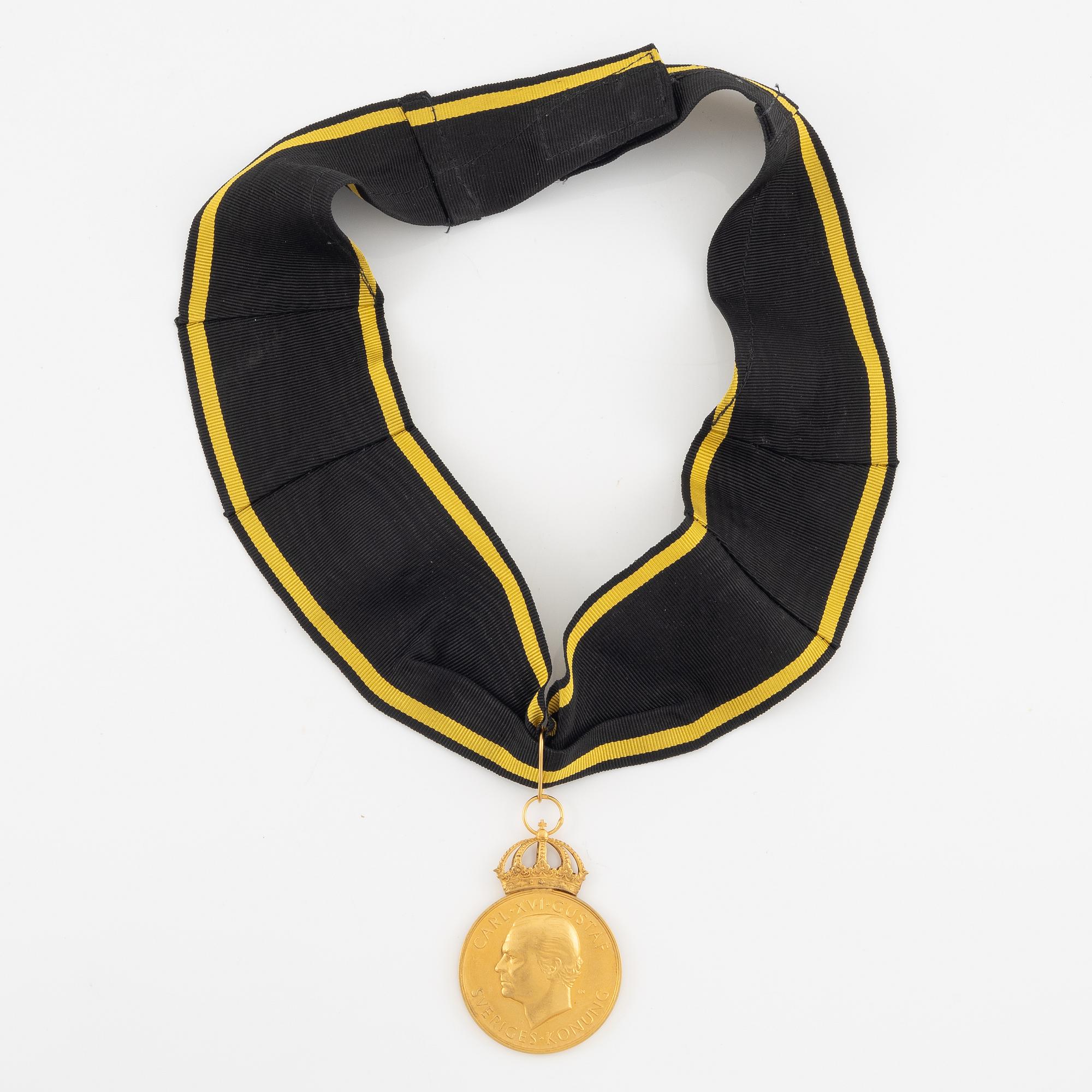 Carl XVI Gustaf, gold medal, 18 k, 2002.
