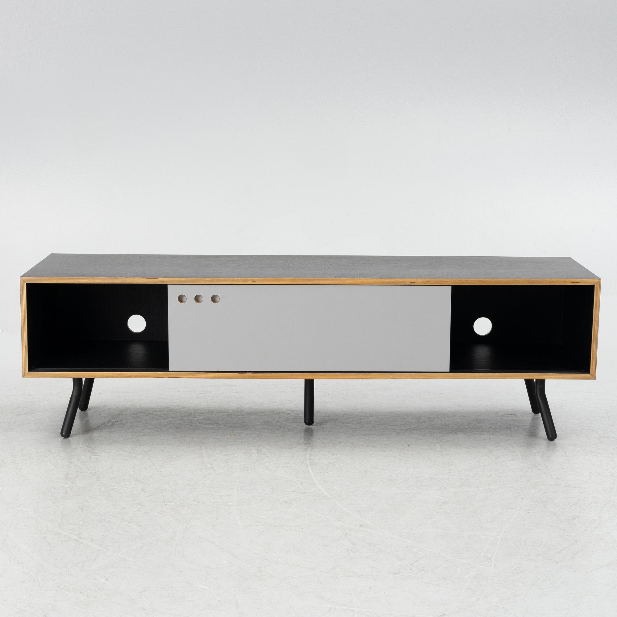 Sideboard, Woud, contemporary.