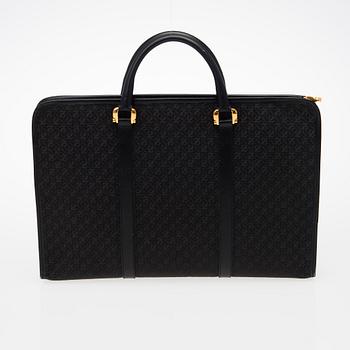 LOEWE, PORTFÖLJ.
