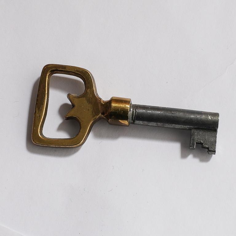 A Josef frank mahogany lower part of bookshelf model nr 2255 form Svenskt Tenn.