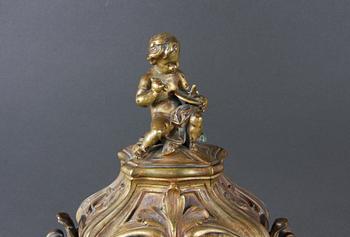 BORDSPENDYL, rokokostil, 1800-tal.