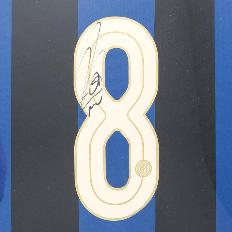 Inter match shirt, signed by Zlatan Ibrahimović  2006.
