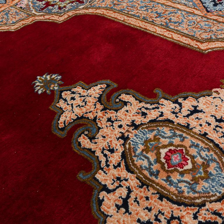 MATTA, Kirman, sent 1900-tal, 288 x 193 cm.