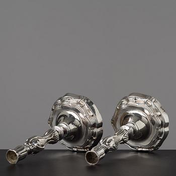 A pair of Rococo candlesticks by Stephen (Friedrich) T. Lemair, privilge in Stockholm 1762, Rococo, 1763.