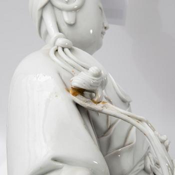 Guanyin, porcelain, blanc de Chine, late Qing dynasty, 19th century.
