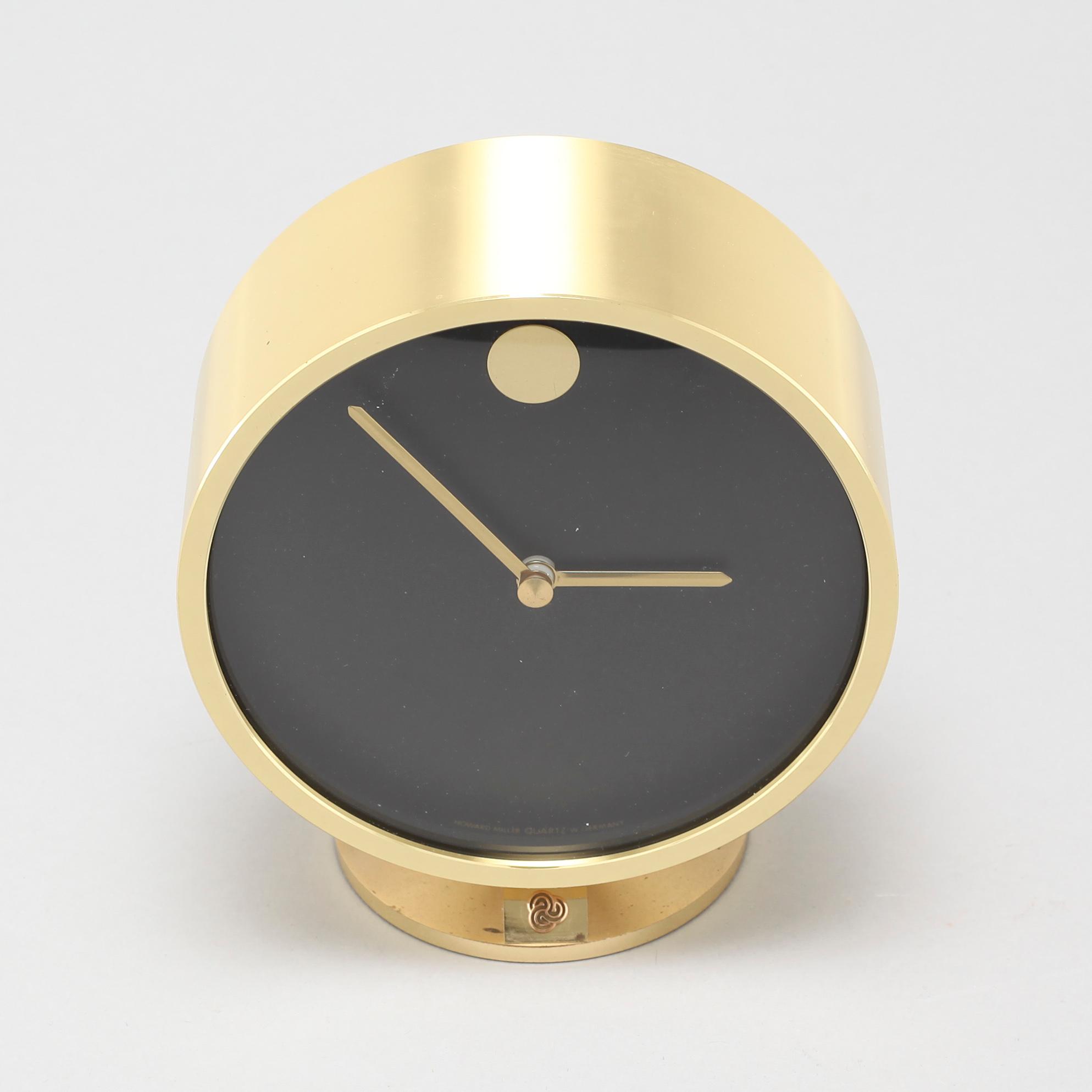 A table clock by Nathan George Horwitt for Howard Miller 1960s. Bukowskis