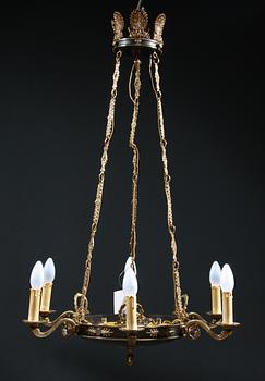 TAKAMPEL, mässing, empirestil, 1900-talets mitt. Diam tot 62.