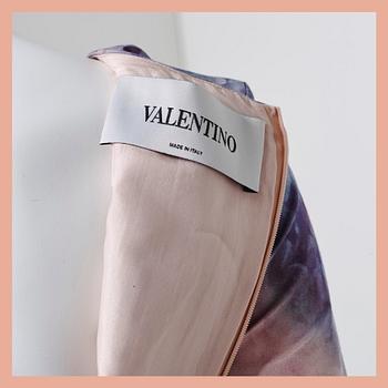 KLÄNNING, Valentino, enligt märkning storlek 38.