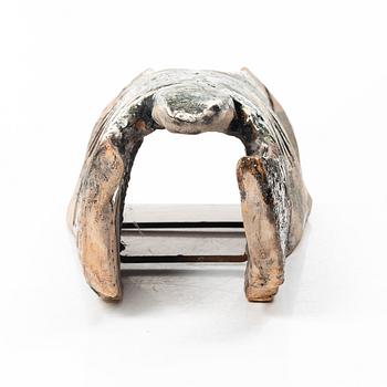 Henrik Allert, A horsehead.