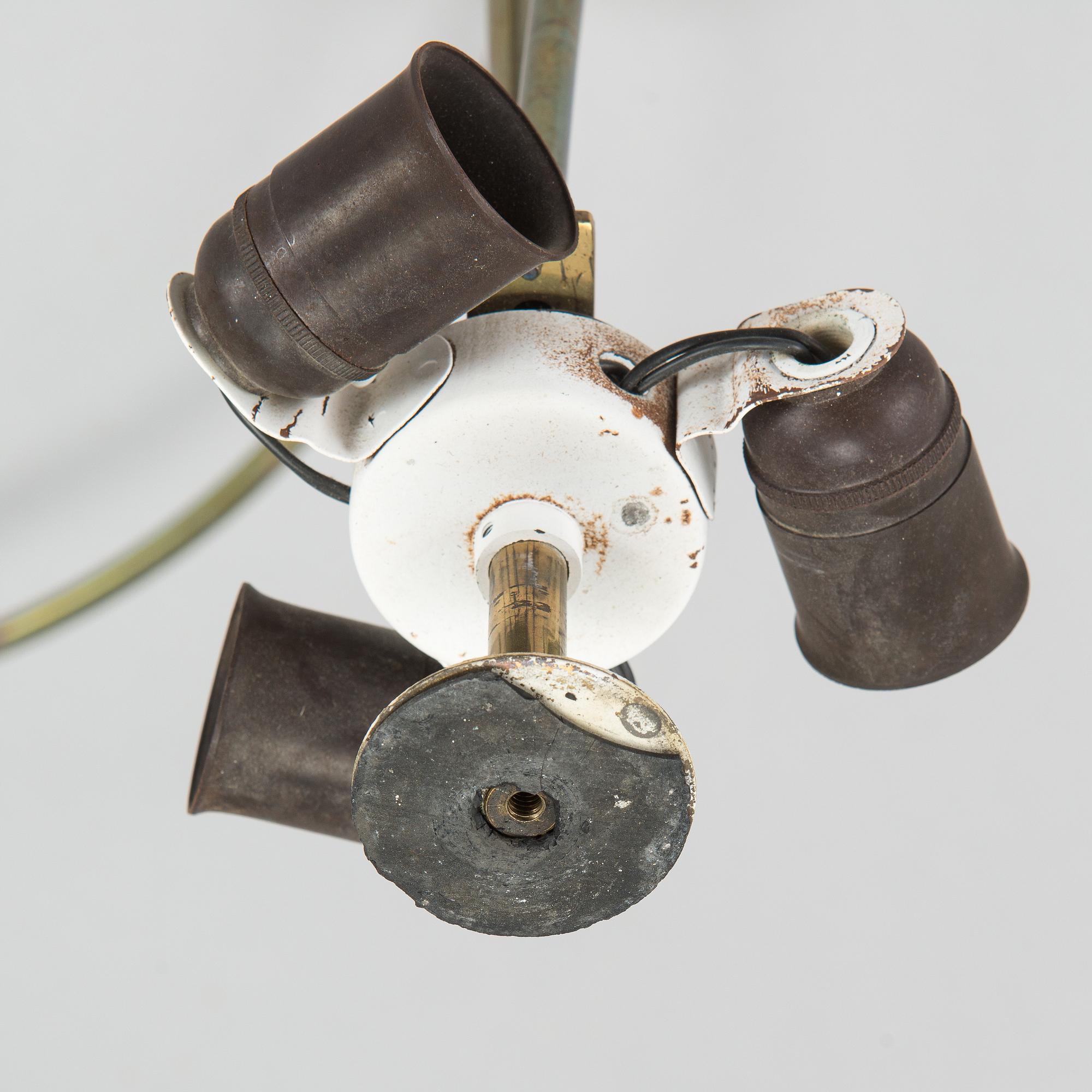 Paavo Tynell, Chandelier, for Taito. Made to order 1950.