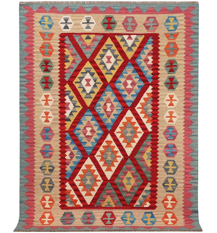 A Kilim rug, c. 179 x 132 cm.