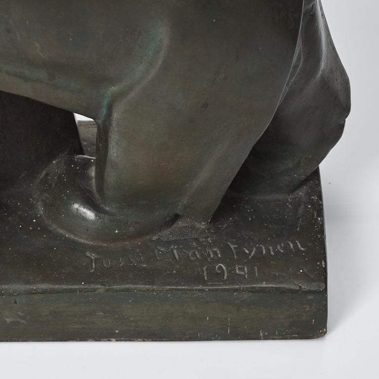 Jussi Mäntynen, "Ensam isbjörn".