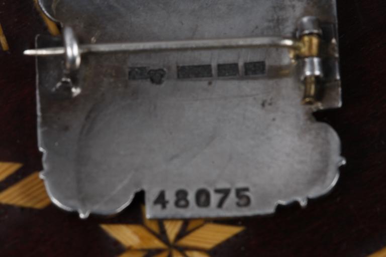 SKRIN SAMT BROSCH, trä resp silver, Finland, 1940-tal.